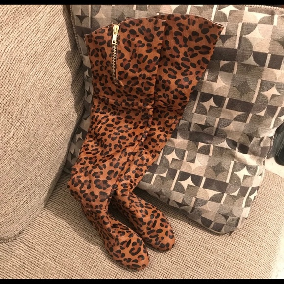 Sam Edelman James  knee high leopard print boots - Picture 3 of 7